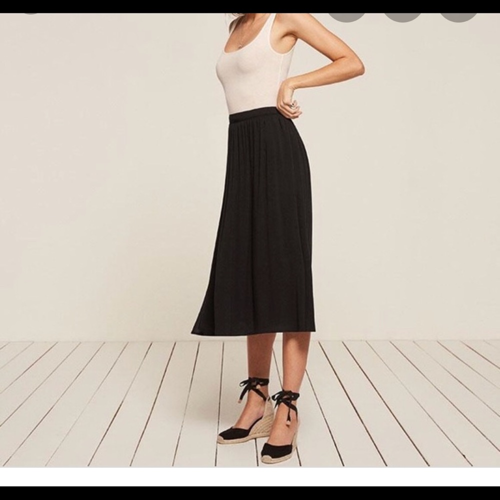 Black midi skirt